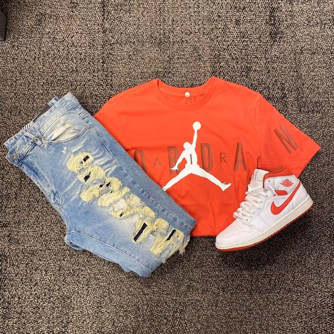 Air Jordan 1 Mid SE 'White Dune Red' FJ3458-160 Air Jordan 1 Mid SE 'White Dune Red' FJ3458-160